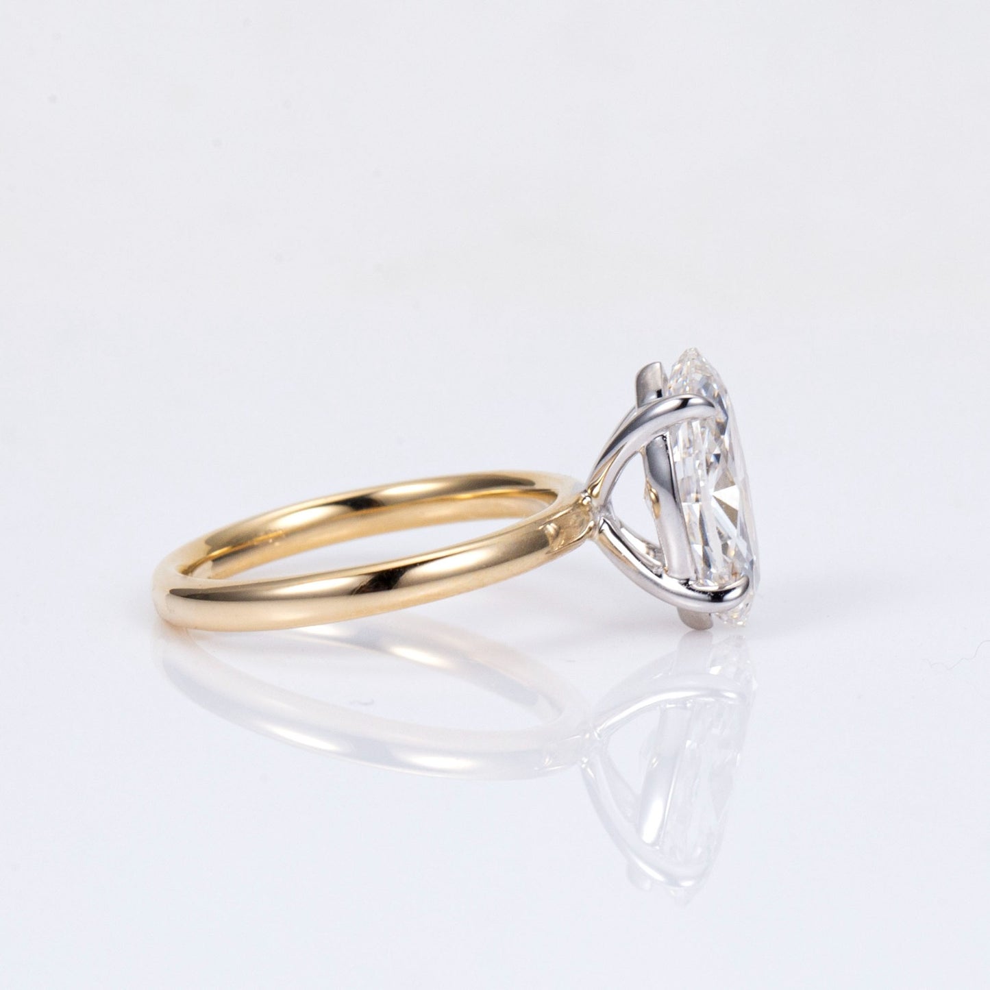 2ct Solitaire Lab-Diamond Engagement Ring